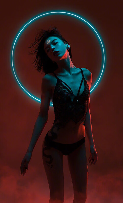 尤文图斯通过紧逼战术，成功限制对手出球路线，尤文图斯进攻风格