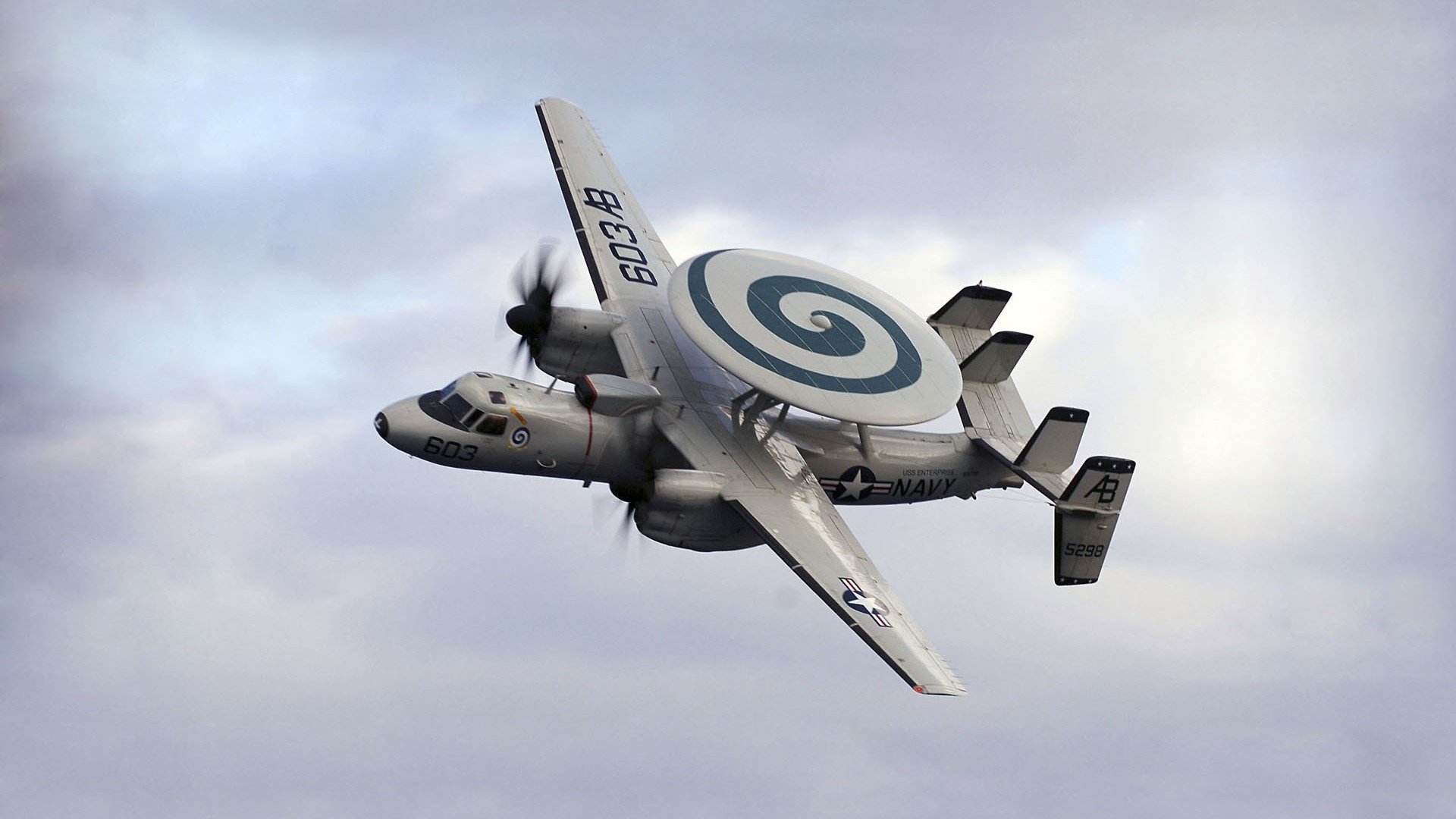 西甲精彩纷呈：攻防节奏快，精彩不断！，西甲loading